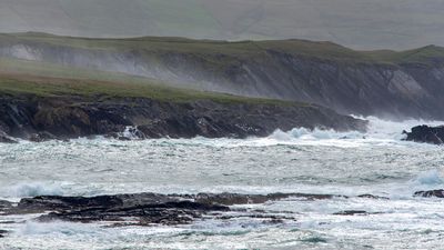 Flights cancelled as Storm Brendan hits Ireland