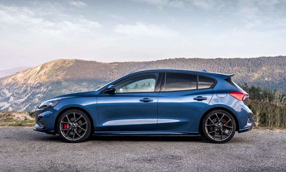 Focus ST review