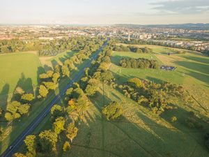 Visitors wait for hours as Gardaí advise motorists to avoid jammed Phoenix Park