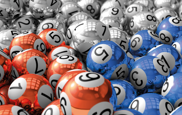 Two US Lottery jackpots this week are worth a combined $980 million! Here’s how you can play from Ireland
