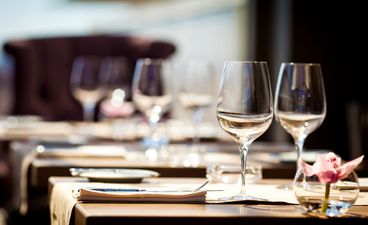 Restaurants chief says “fake bookings” being made in protest of indoor hospitality rules is “a huge issue”