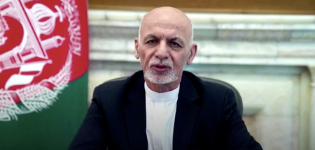 Taliban enter Kabul “from all sides” as US diplomats evacuated by helicopter