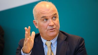 Government considering cutting isolation time for positive Covid cases