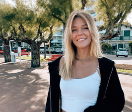 Woman reaches top tier on OnlyFans after letting followers make ‘every decision’ in her life