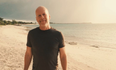Tributes paid to Bruce Willis as family announce dementia diagnosis