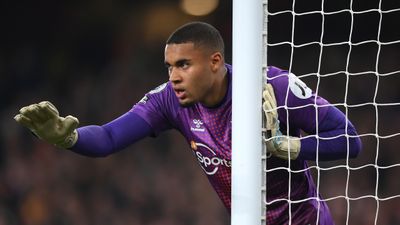Gavin Bazunu lined up for big move that will keep him in Premier League