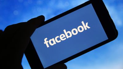 Facebook glitch saw app send friend requests when people looked at other user’s profiles