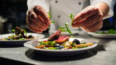 Celebrity chef bans vegans from his restaurant following a negative online review
