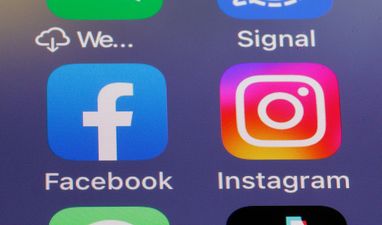 Meta launches paid subscription service for Facebook and Instagram in Ireland