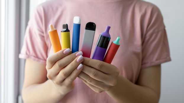 Vapes