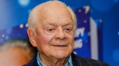David Jason issues health update after he cancels public appearance