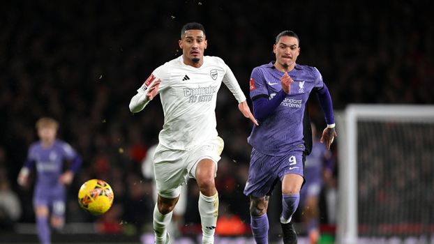Liverpool Arsenal kit
