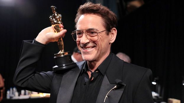 Robert Downey Jr