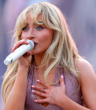 Sabrina Carpenter says ‘Irish boys are hard work’ at Dublin concert