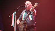 The Wolfe Tones want to support Oasis at Croke Park