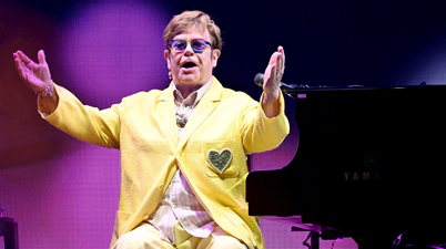 Elton John issues heartbreaking health update