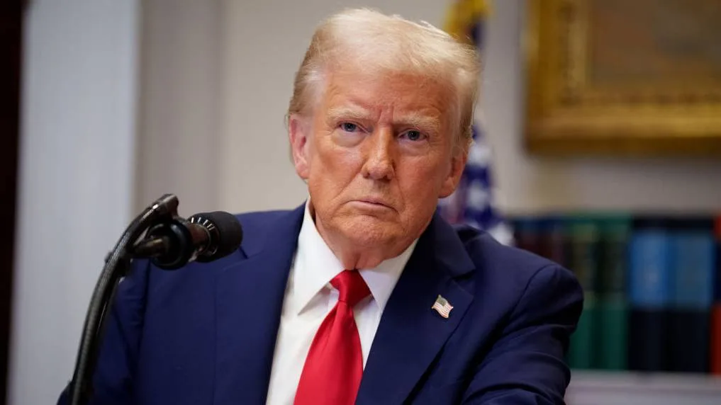 Donald Trump says he’d ‘like to be pope’ ahead of delusional 100 days rally