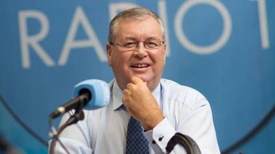 Joe Duffy announces retirement from Liveline after 37 years at RTÉ