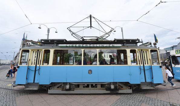 Multiple injured as tram derails and crashes into pizzeria in major European city