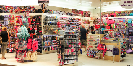 Major high street chain falls into administration with over 2000 jobs at risk